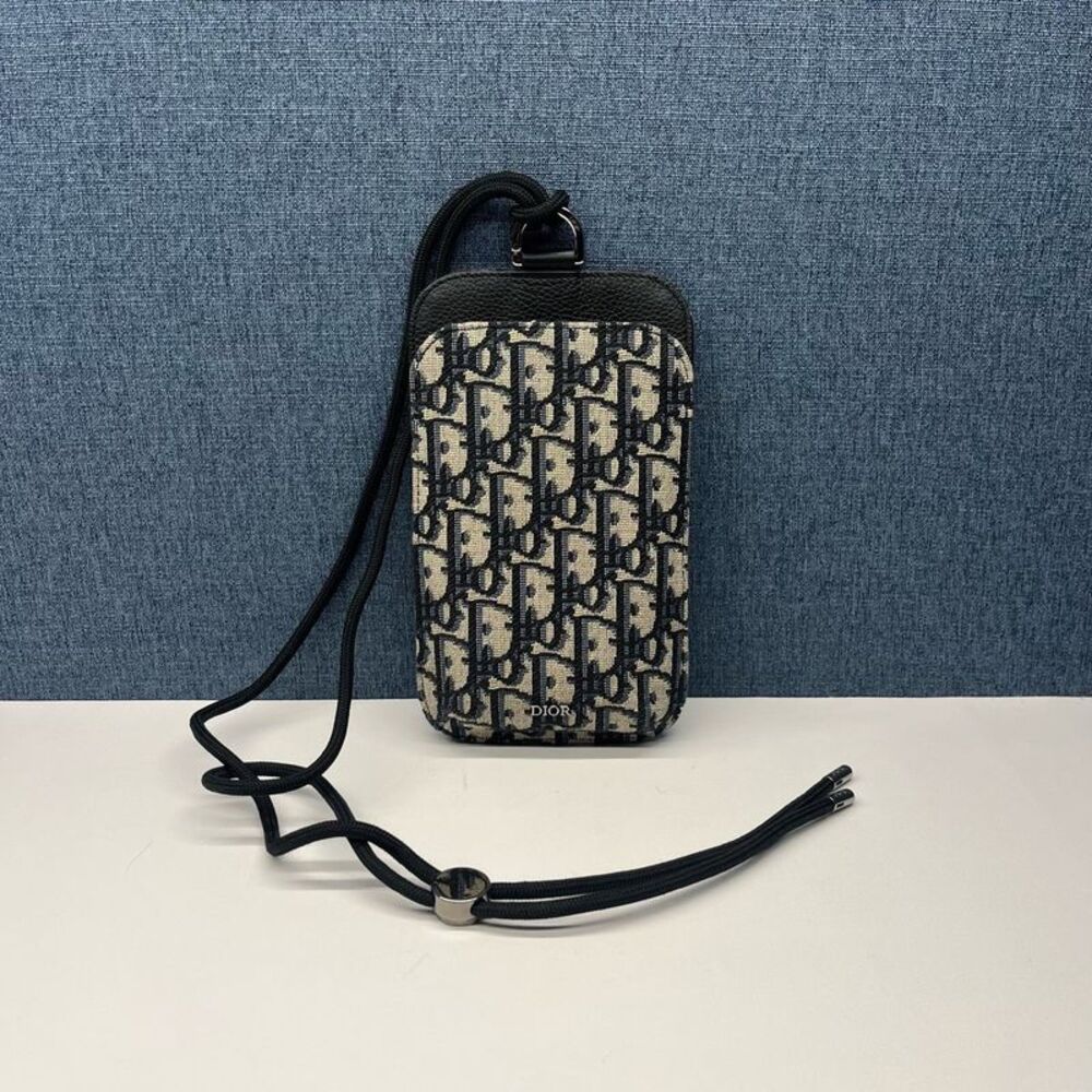 Dior Women Pre-Loved Bag Very Good Condition